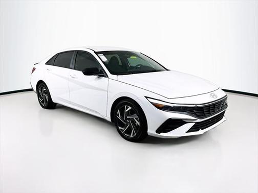 2025 Hyundai ELANTRA Sport