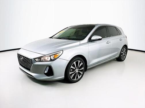 2020 Hyundai Elantra GT Base