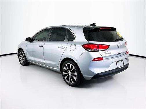 2020 Hyundai Elantra GT Base