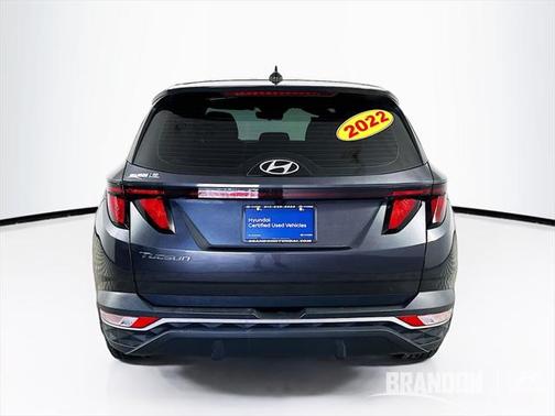 2022 Hyundai TUCSON SE