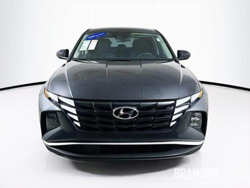 2022 Hyundai TUCSON SE