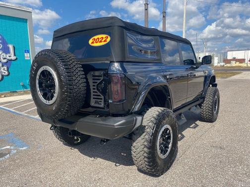 2022 Ford Bronco Badlands