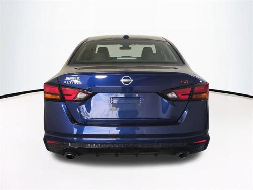 Deep Blue Pearl 2024 Nissan Altima SR FWD