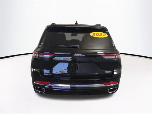 2022 Jeep Grand Cherokee 4xe Overland