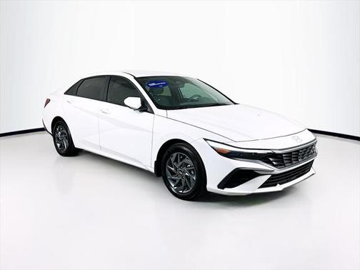 2024 Hyundai ELANTRA HEV Blue