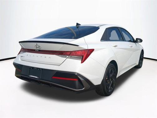 2026 Hyundai ELANTRA Sport