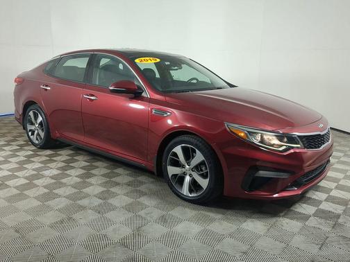 2019 Kia Optima S