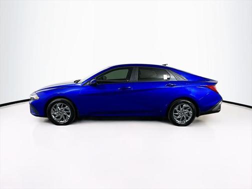2025 Hyundai ELANTRA HEV Blue