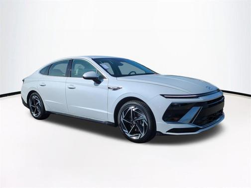 2026 Hyundai SONATA SEL