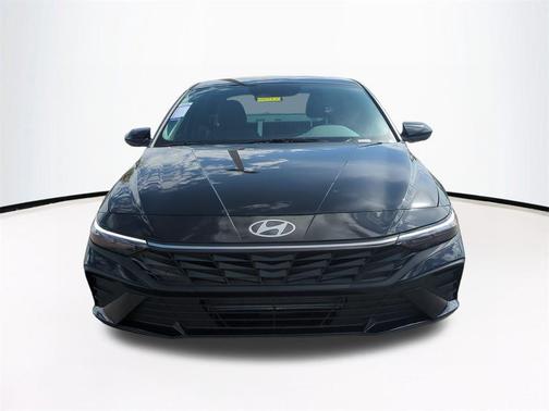 2026 Hyundai ELANTRA Sport