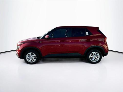 2025 Hyundai VENUE SE