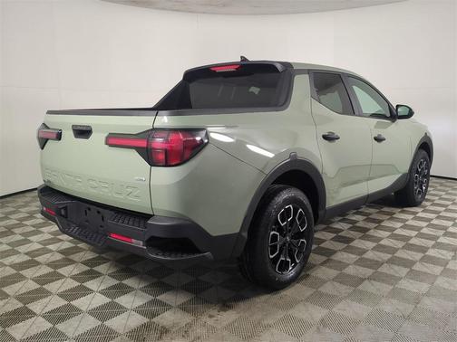 2023 Hyundai SANTA CRUZ SE
