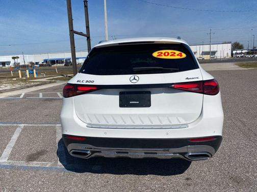 2024 Mercedes-Benz GLC 300 4MATIC