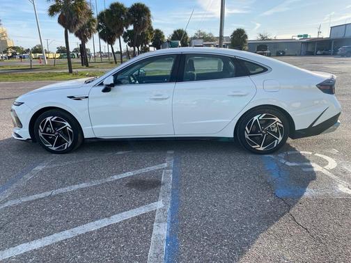 2024 Hyundai SONATA SEL