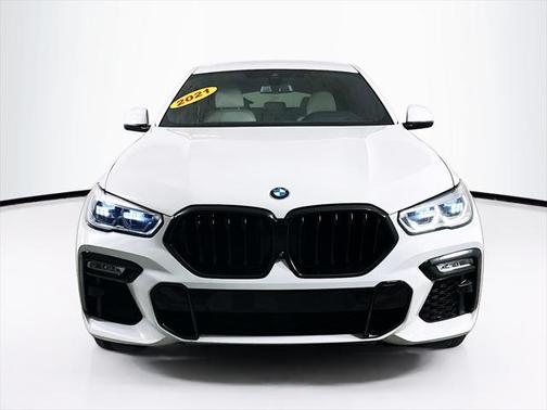 2021 BMW X6 M50i