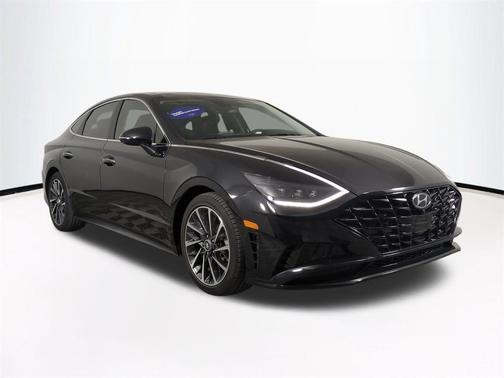 2022 Hyundai SONATA Limited