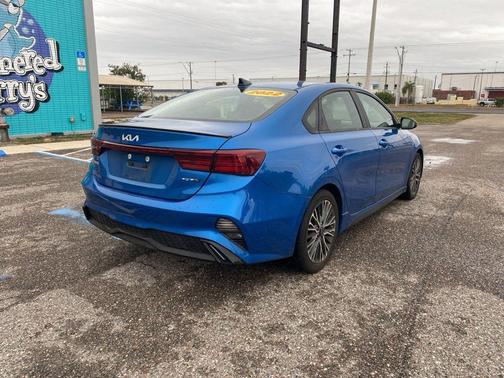 2022 Kia Forte GT-Line