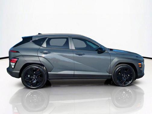 Gray 2027 Hyundai KONA SEL Sport