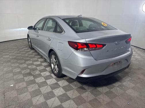 2019 Hyundai SONATA Limited
