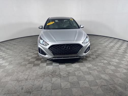2019 Hyundai SONATA Limited