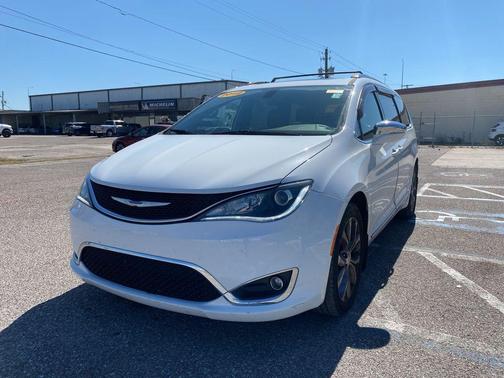 2019 Chrysler Pacifica Limited