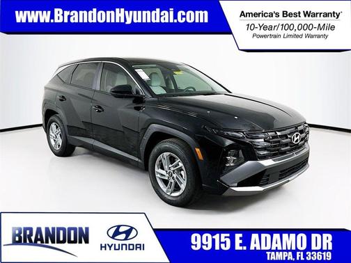 2025 Hyundai TUCSON SE