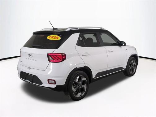 2025 Hyundai VENUE Limited