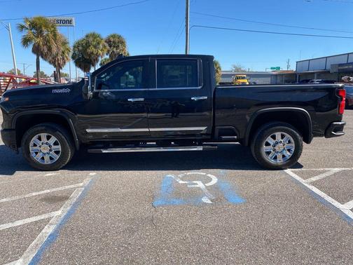 2024 Chevrolet Silverado 2500 High Country