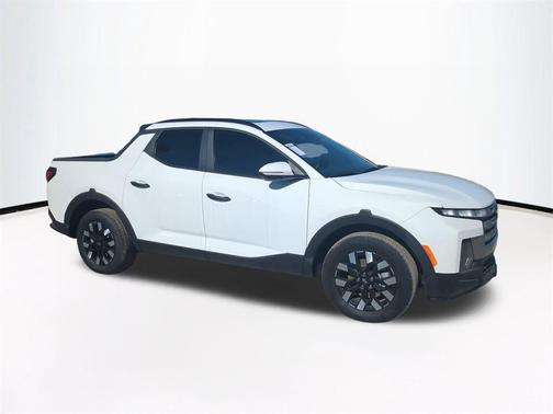2025 Hyundai SANTA CRUZ SEL Activity