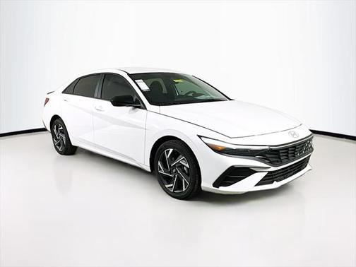 2025 Hyundai ELANTRA Sport