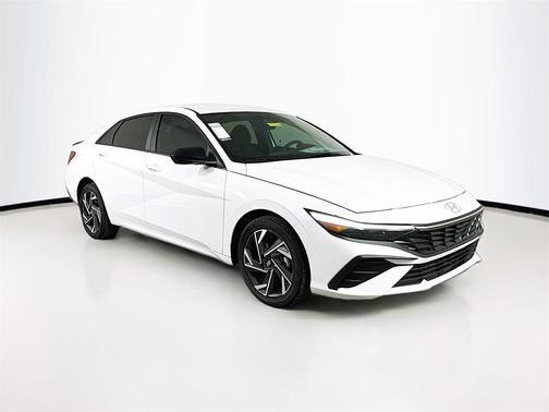 2025 Hyundai ELANTRA Sport