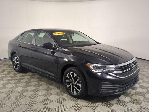 Deep Black Pearl 2024 Volkswagen Jetta 1.5T S
