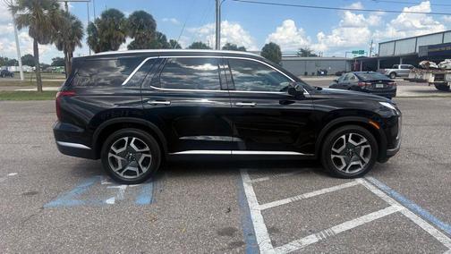 Abyss Black Pearl 2025 Hyundai PALISADE SEL Premium