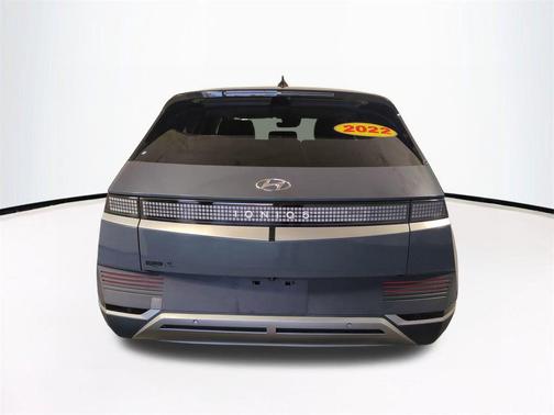 2022 Hyundai IONIQ 5 SEL