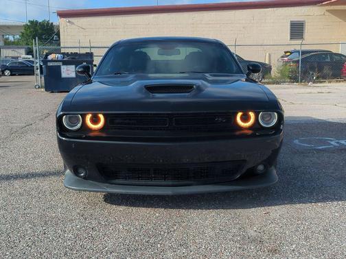 Pitch Black Clearcoat 2021 Dodge Challenger R/T