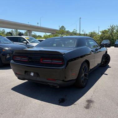 Pitch Black Clearcoat 2021 Dodge Challenger R/T