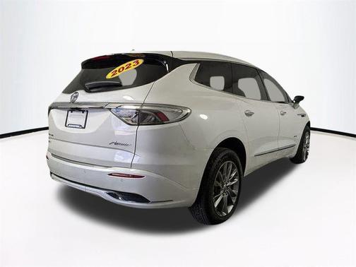 2023 Buick Enclave Avenir FWD