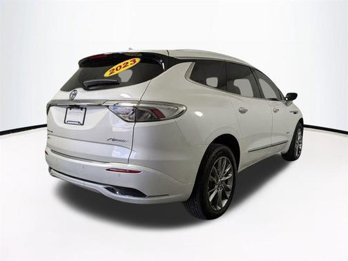 2023 Buick Enclave Avenir FWD