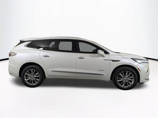 2023 Buick Enclave Avenir FWD