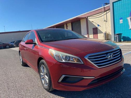 2016 Hyundai SONATA SE