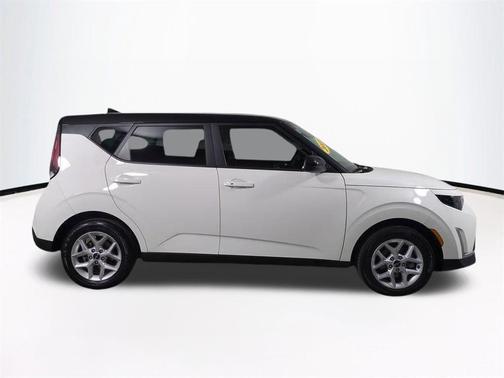 2025 Kia Soul S