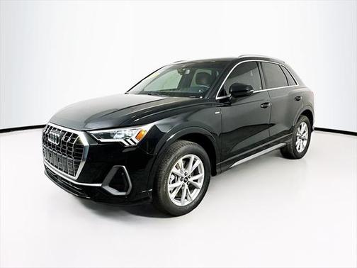 2024 Audi Q3 45 S line Premium Plus