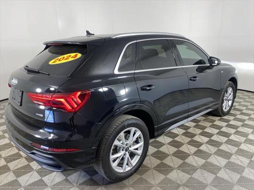 2024 Audi Q3 45 S line Premium Plus