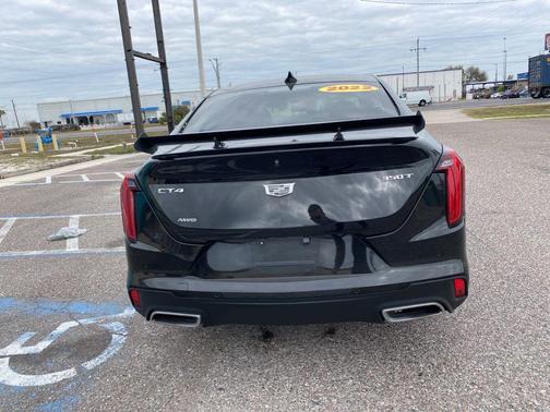 2022 Cadillac CT4 Luxury