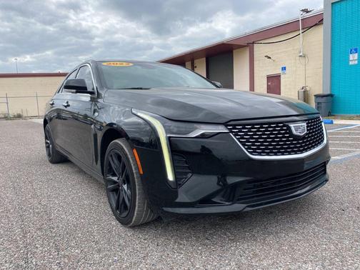 2022 Cadillac CT4 Luxury