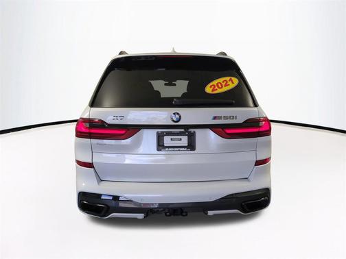 2021 BMW X7 M50i