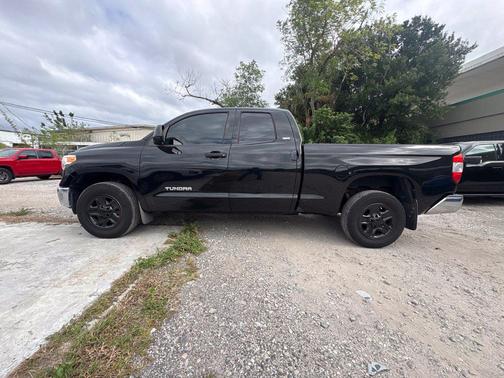 Black 2014 Toyota Tundra SR5