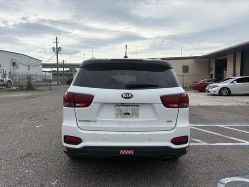 Snow White Pearl 2020 Kia Sorento LX