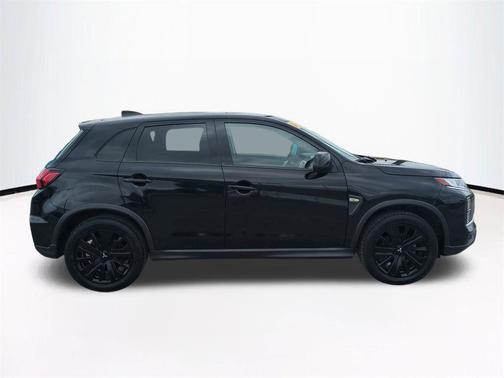 Labrador Black Pearl 2024 Mitsubishi Outlander Sport 2.0 LE