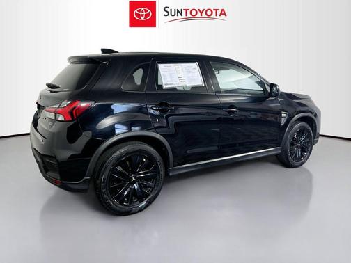 Labrador Black Pearl 2024 Mitsubishi Outlander Sport 2.0 LE